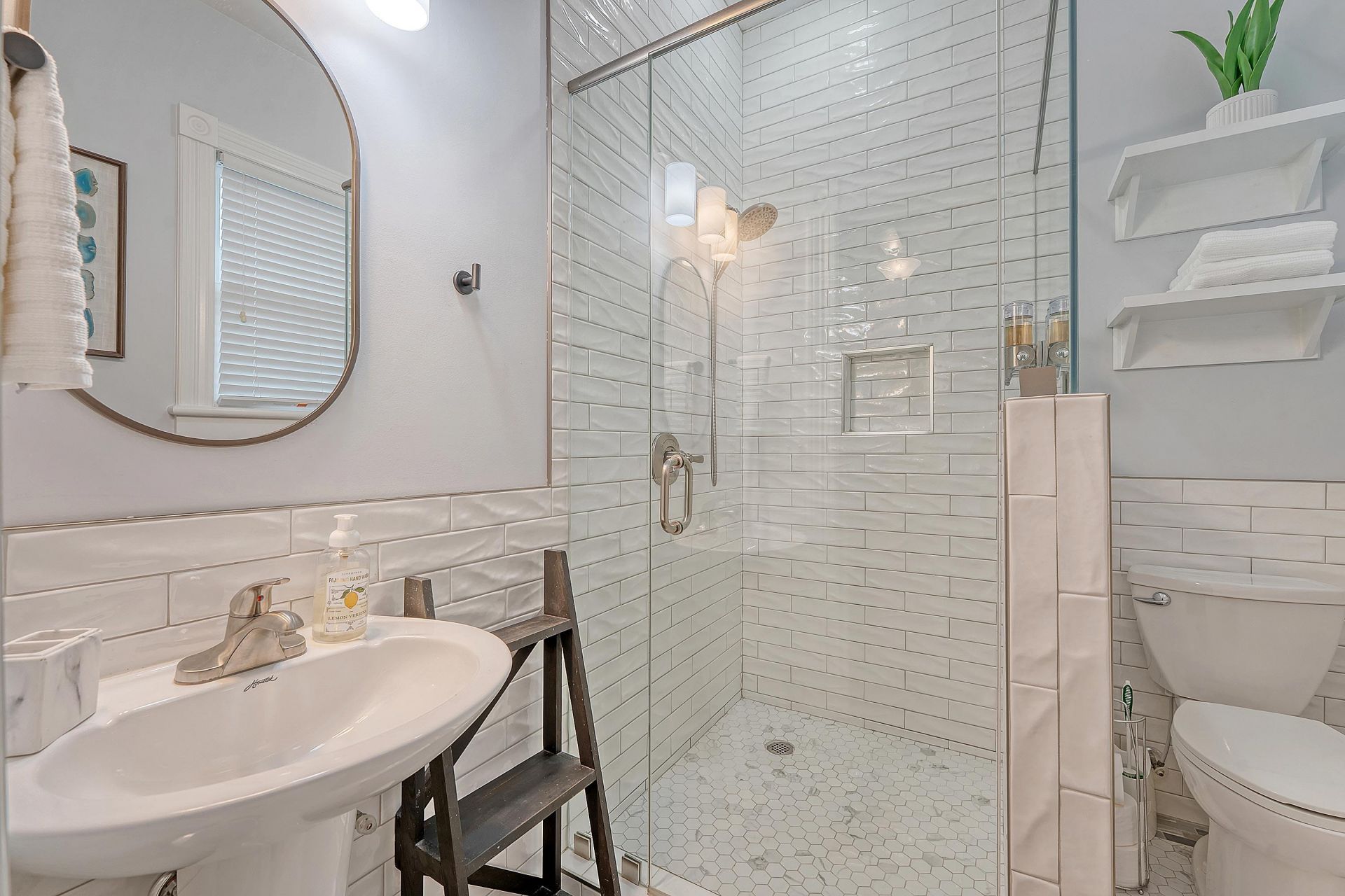 218 Congress Street Photo 16