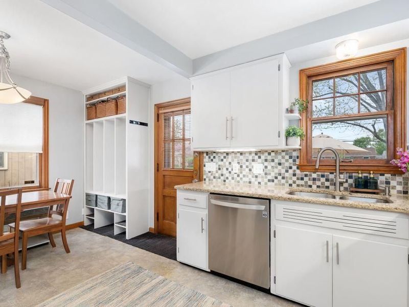 540 E Beaumont Road, Columbus, OH 43214 Photo 8