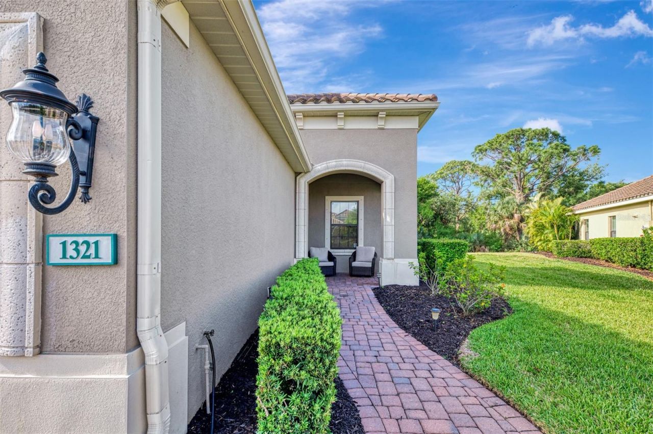 1321 Backspin Drive, Englewood, FL 34223 Photo