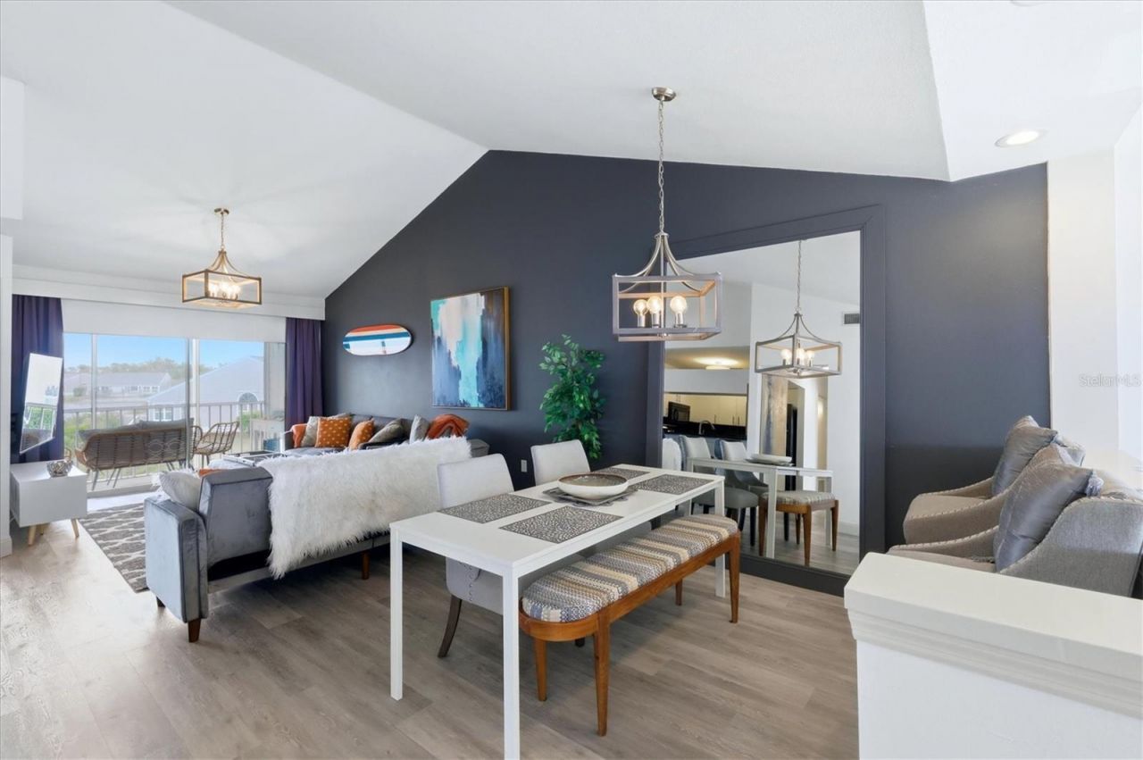 972 Sandpiper Circle, Unit 972, Bradenton, FL 34209 Photo