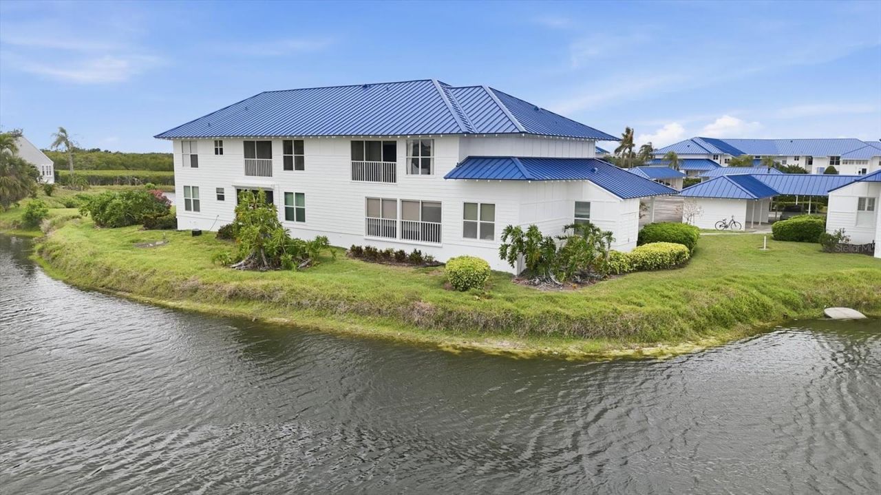 972 Sandpiper Circle, Unit 972, Bradenton, FL 34209 Photo