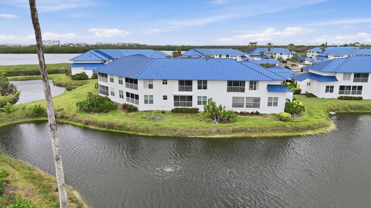 972 Sandpiper Circle, Unit 972, Bradenton, FL 34209 Photo