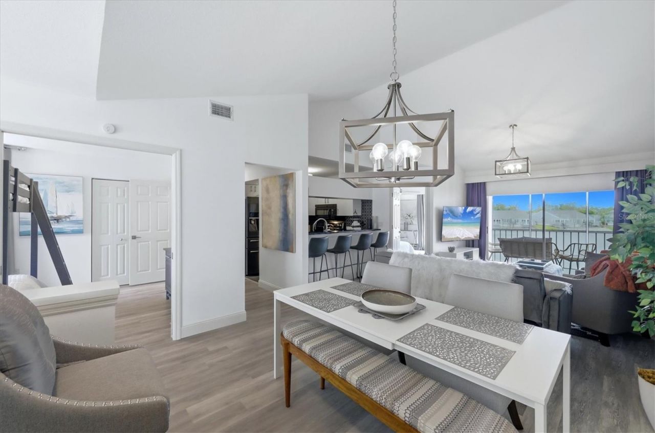 972 Sandpiper Circle, Unit 972, Bradenton, FL 34209 Photo