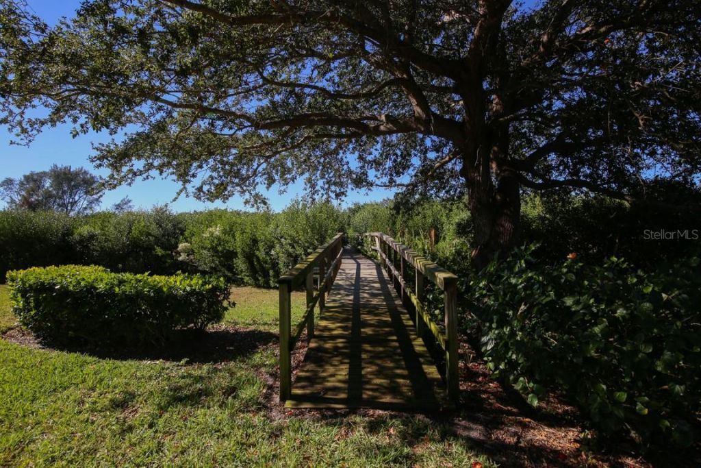 972 Sandpiper Circle, Unit 972, Bradenton, FL 34209 Photo