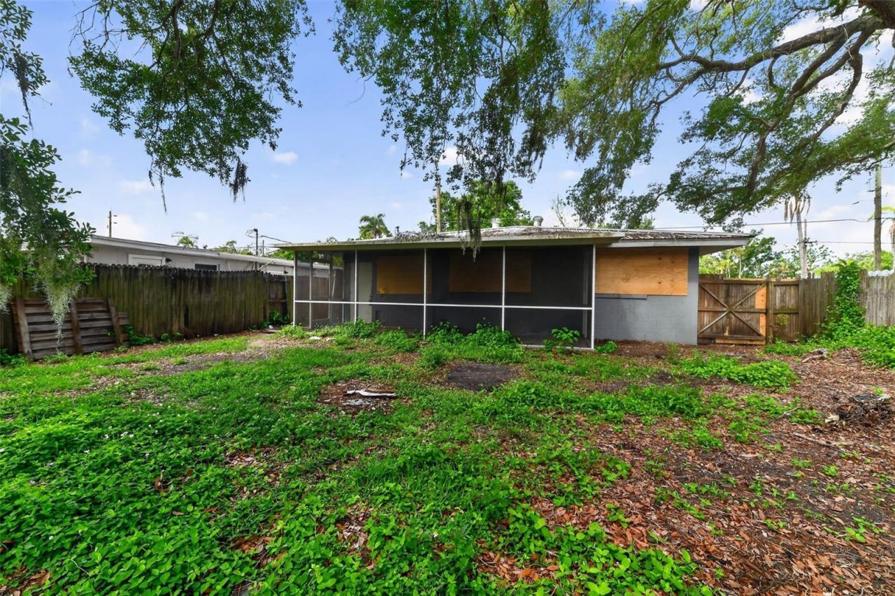 1423 18th Street W, Bradenton, FL 34205 Photo