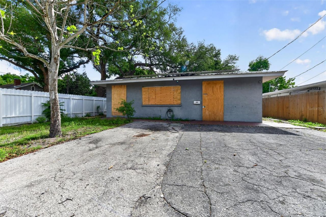 1423 18th Street W, Bradenton, FL 34205 Photo