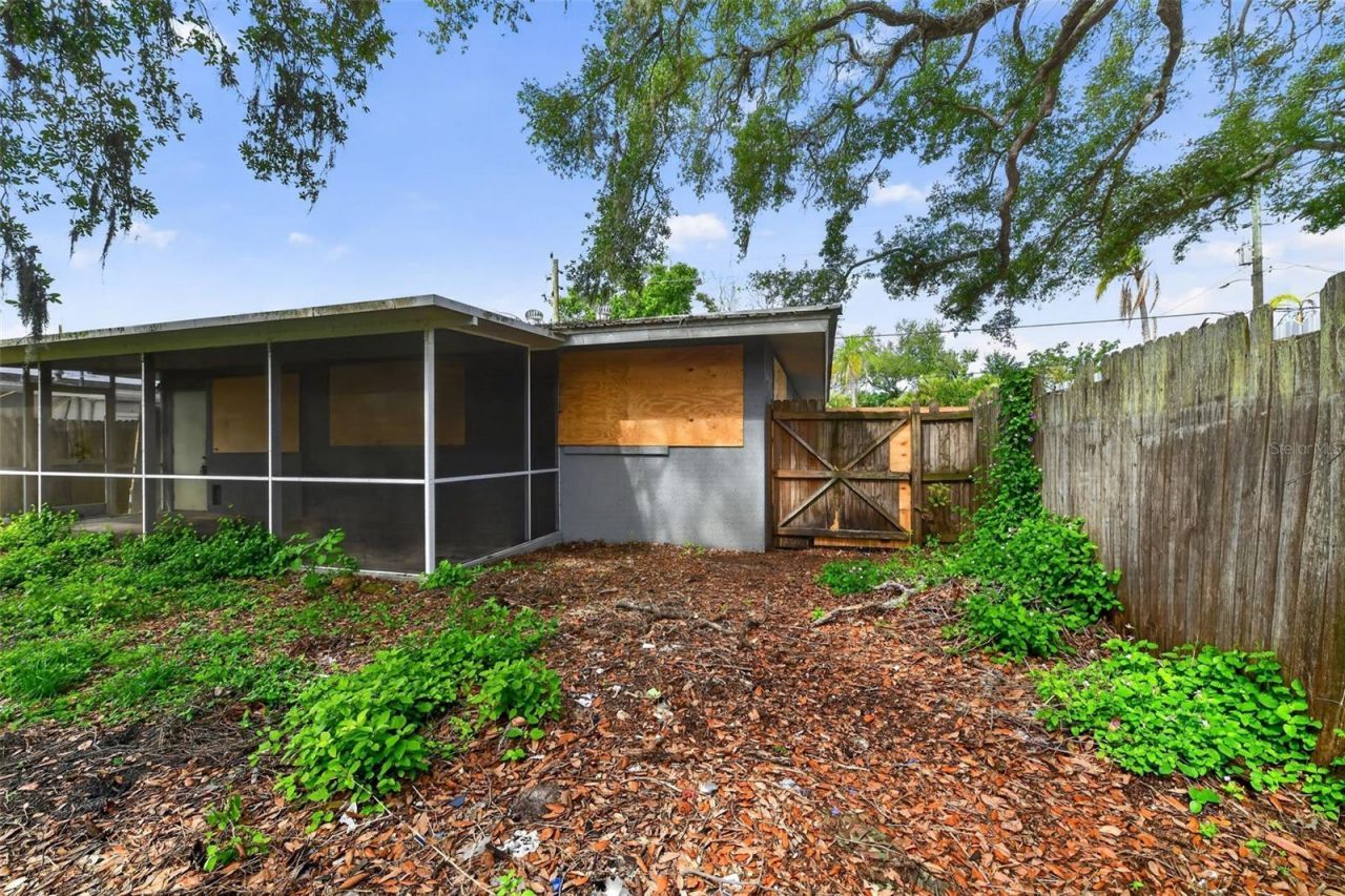 1423 18th Street W, Bradenton, FL 34205 Photo