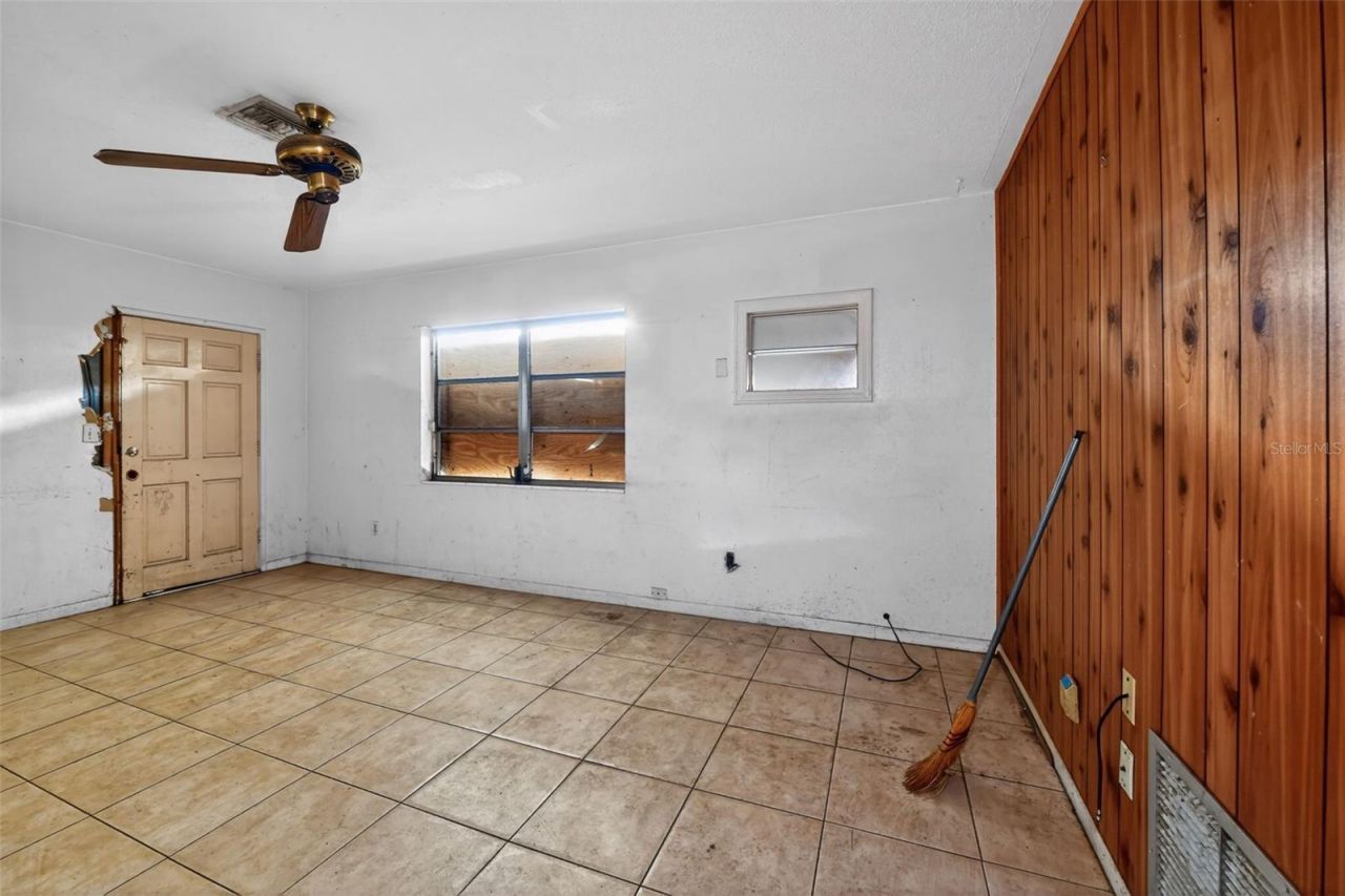 1423 18th Street W, Bradenton, FL 34205 Photo