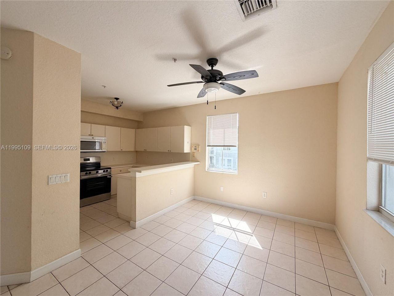 2039 Shoma Dr, Unit 2039, Royal Palm Beach, FL 33414 Photo