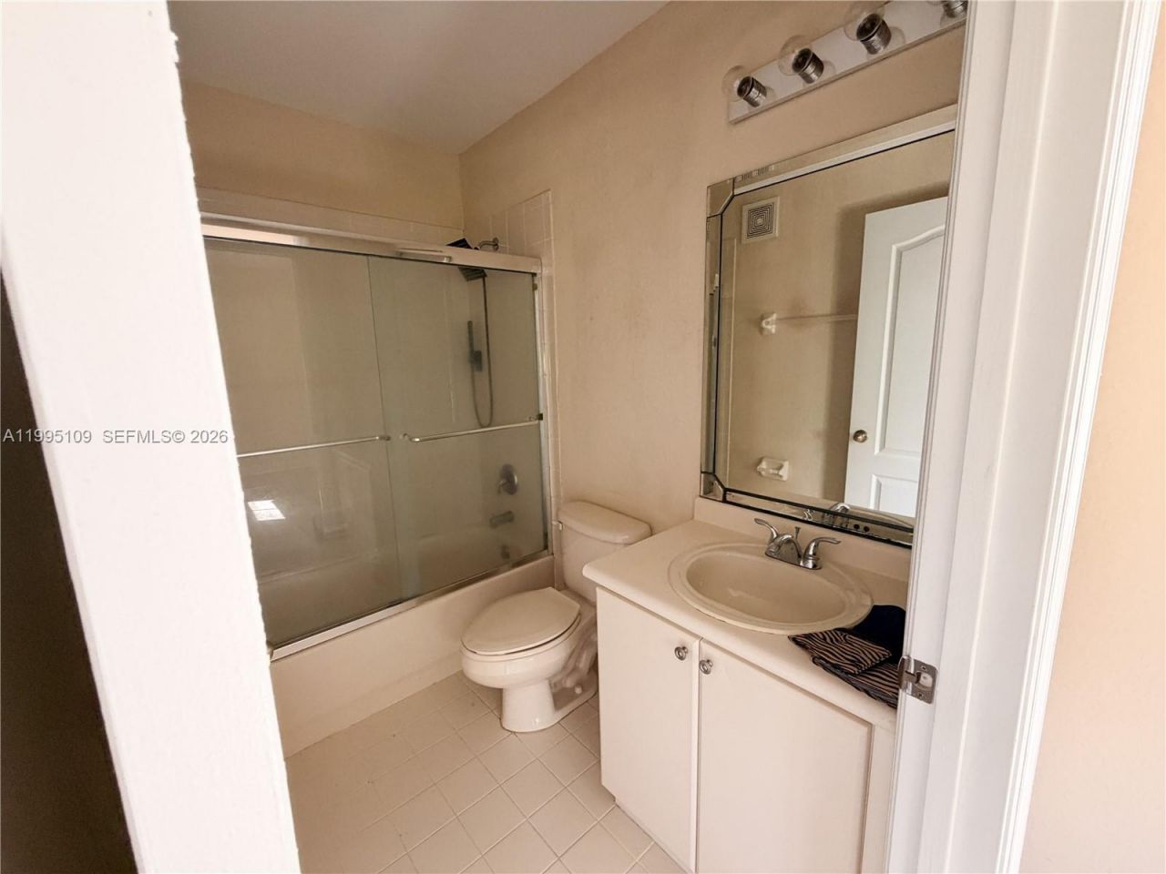 2039 Shoma Dr, Unit 2039, Royal Palm Beach, FL 33414 Photo