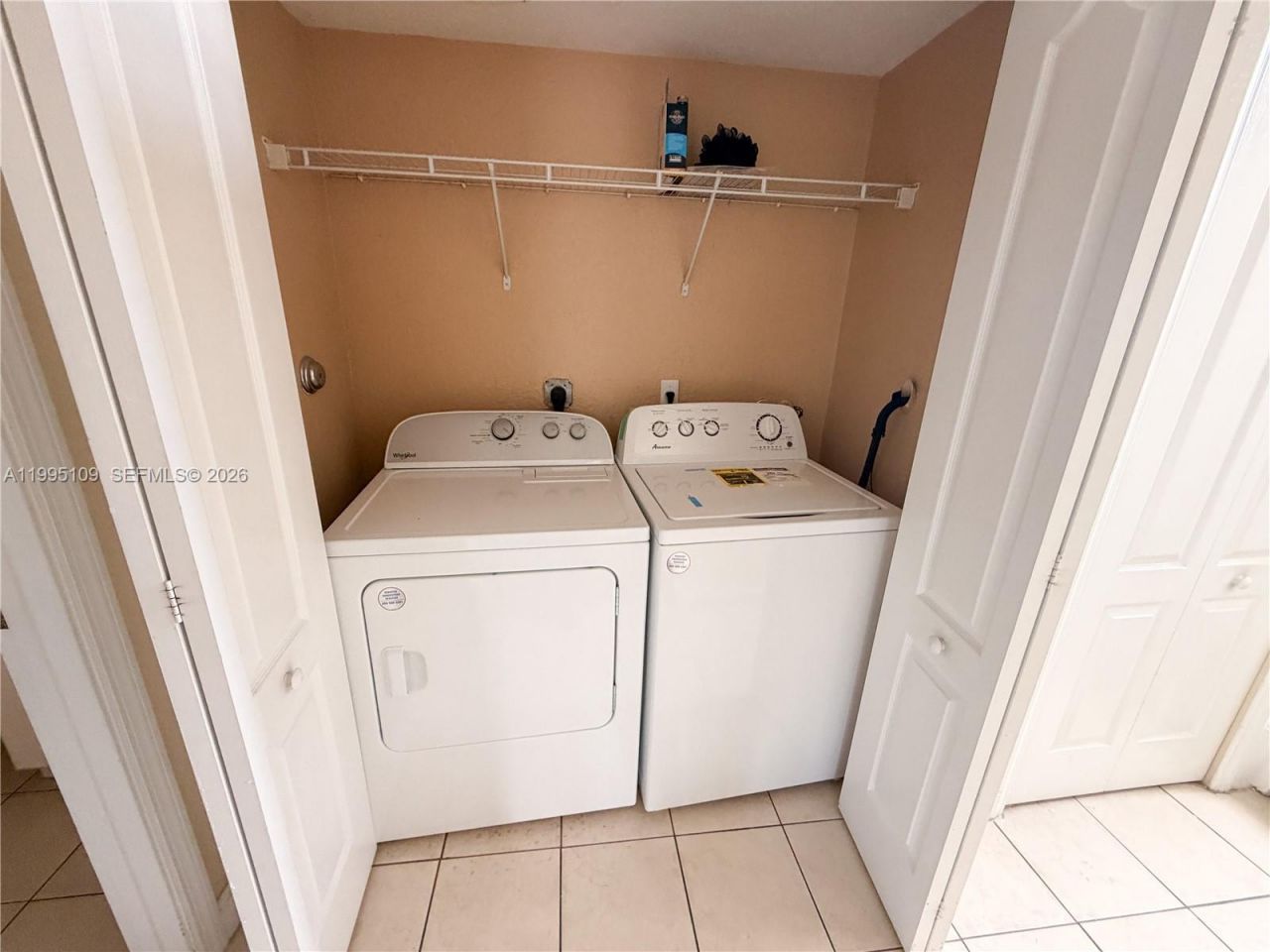 2039 Shoma Dr, Unit 2039, Royal Palm Beach, FL 33414 Photo