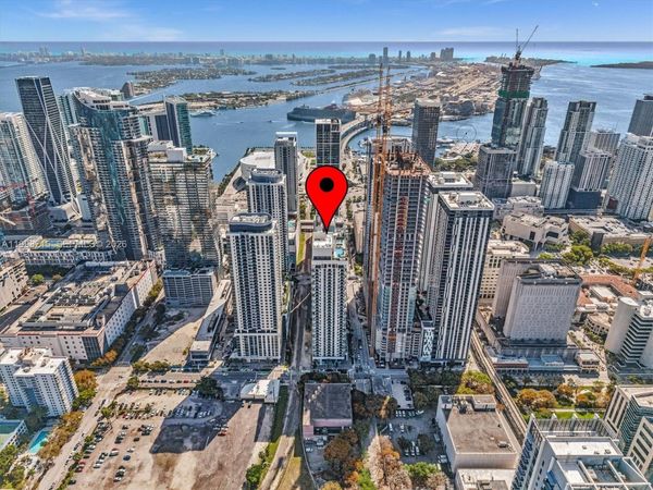 11 NE 6th street, Unit 2214, Miami, FL 33132