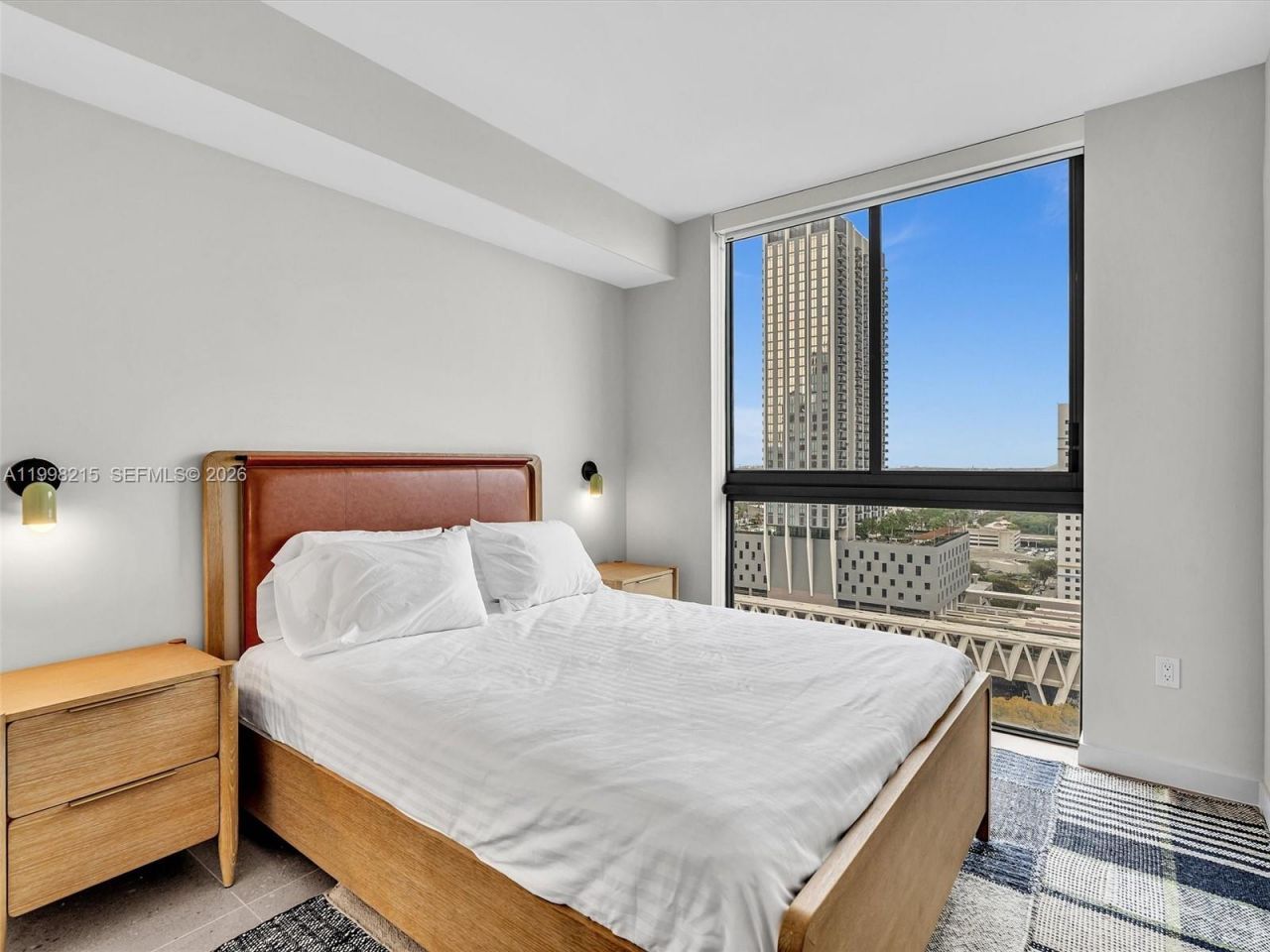 11 NE 6th Street, Unit 2214, Miami, FL 33132 Photo