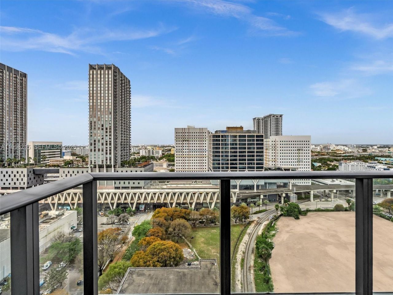 11 NE 6th Street, Unit 2214, Miami, FL 33132 Photo