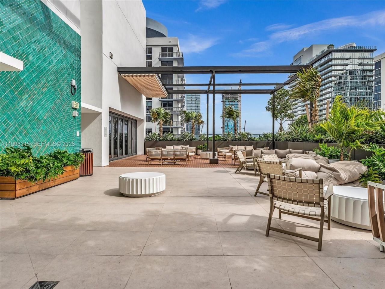 11 NE 6th Street, Unit 2214, Miami, FL 33132 Photo