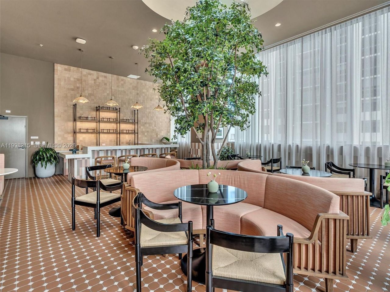 11 NE 6th Street, Unit 2214, Miami, FL 33132 Photo