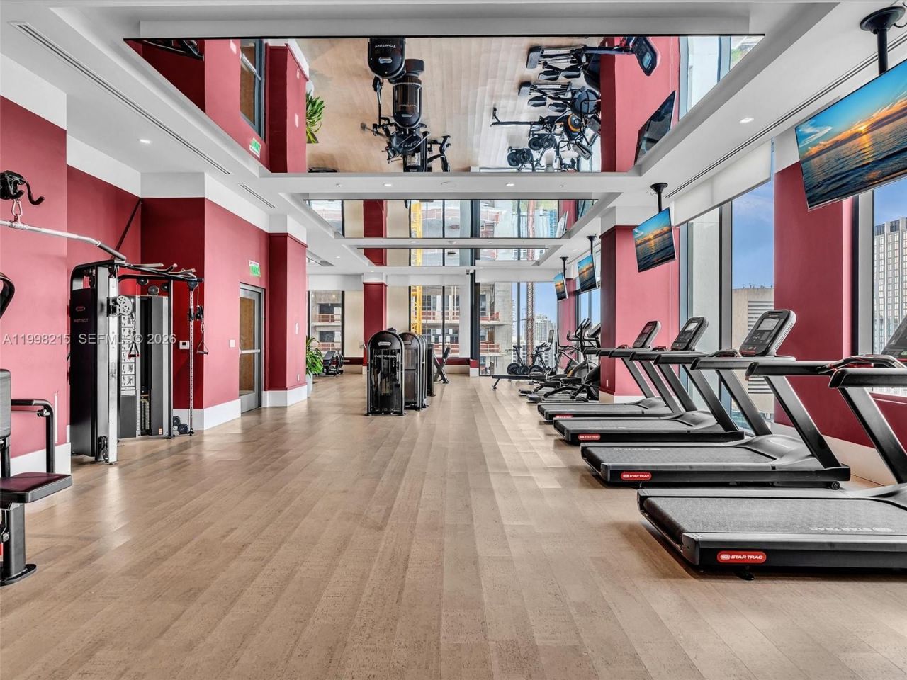 11 NE 6th Street, Unit 2214, Miami, FL 33132 Photo