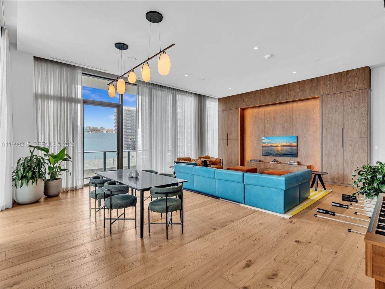 11 NE 6th Street, Unit 2214, Miami, FL 33132 Photo