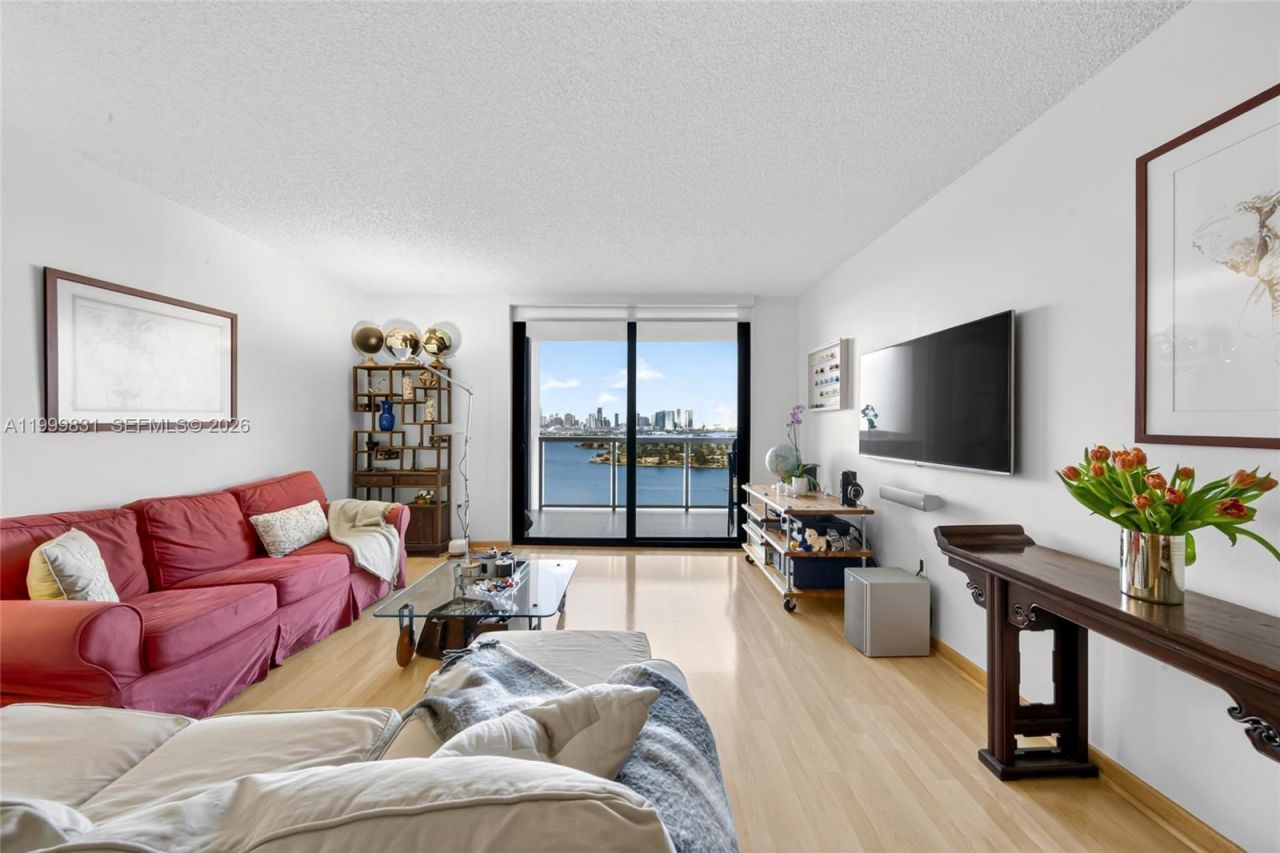 9 Island Ave, Unit 1906, Miami Beach, FL 33139 Photo