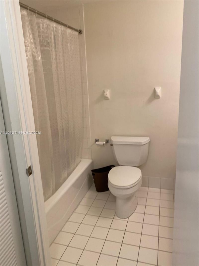 185 SE 14th Ter, Unit 1411, Miami, FL 33131 Photo