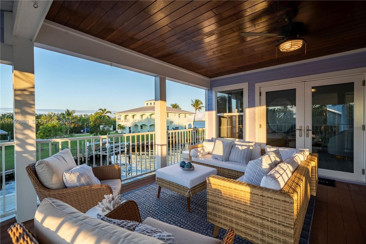 474 Peninsula Dr , Fort Pierce, FL 34946 Photo