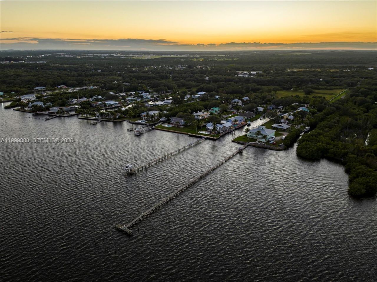 474 Peninsula Dr , Fort Pierce, FL 34946 Photo