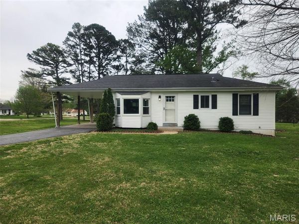 218 Robin Hill Lane, St Louis, MO 63021