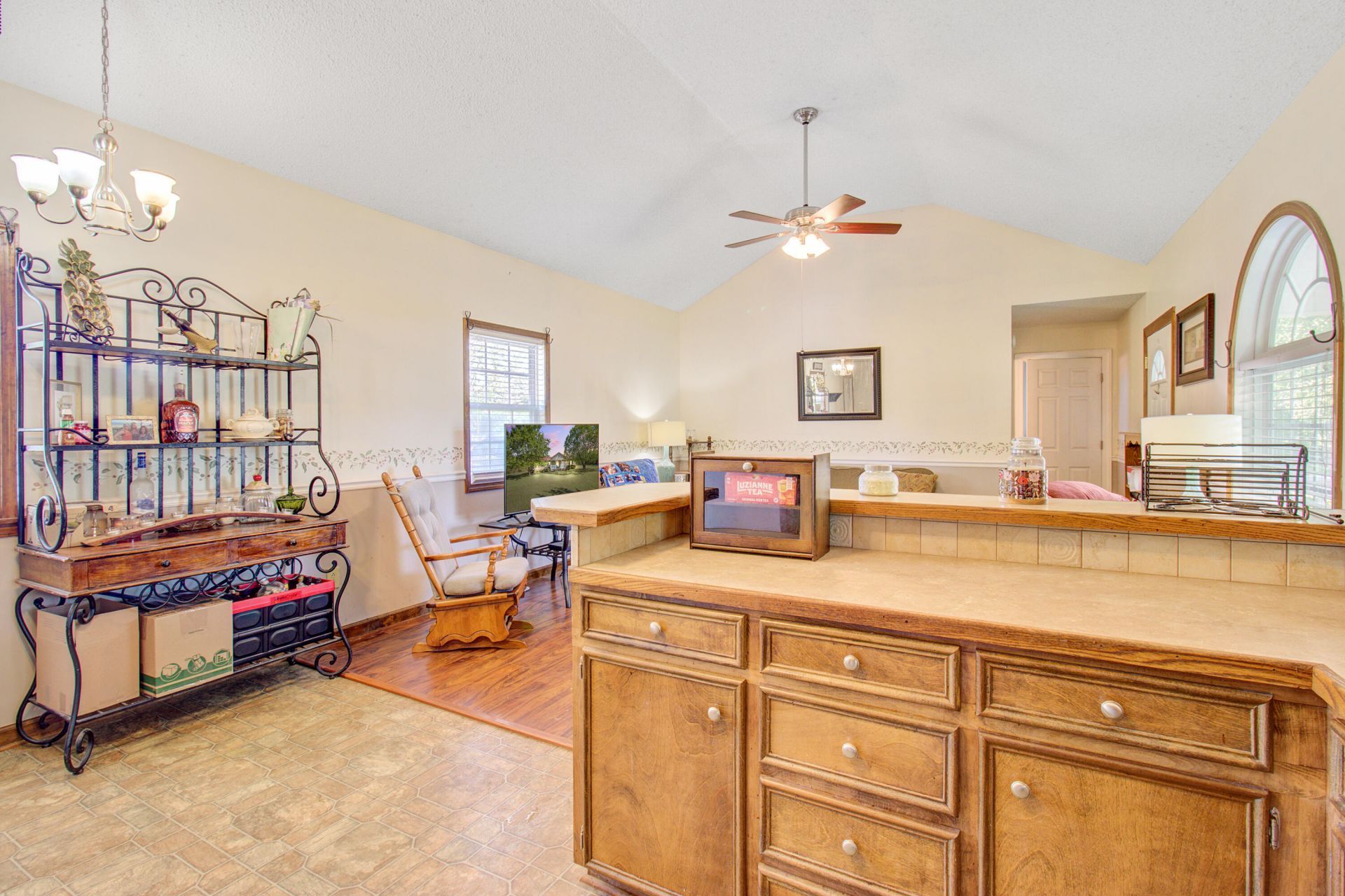 1436 Brantley Avenue Photo 13