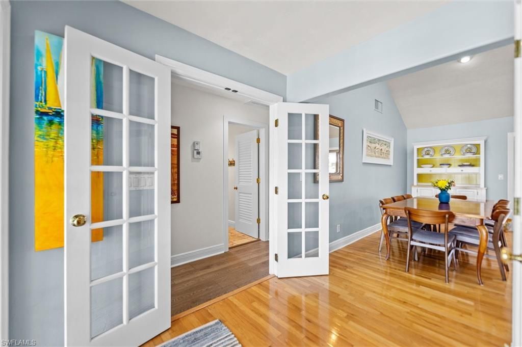 5304 Ladyfinger Lake Rd, Sanibel, FL 33957 Photo