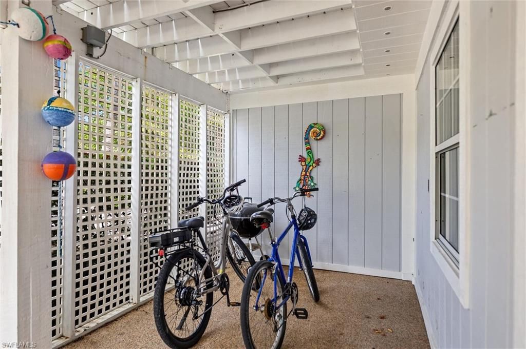 5304 Ladyfinger Lake Rd, Sanibel, FL 33957 Photo