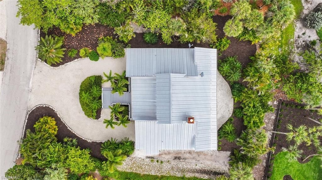 5304 Ladyfinger Lake Rd, Sanibel, FL 33957 Photo