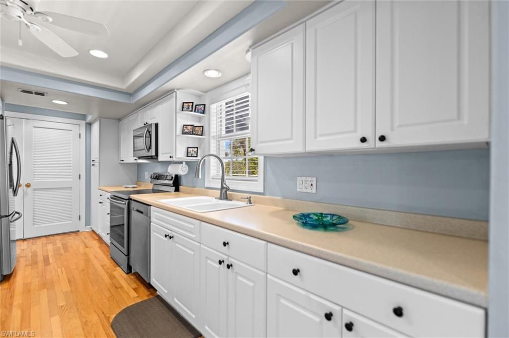 5304 Ladyfinger Lake Rd, Sanibel, FL 33957 Photo