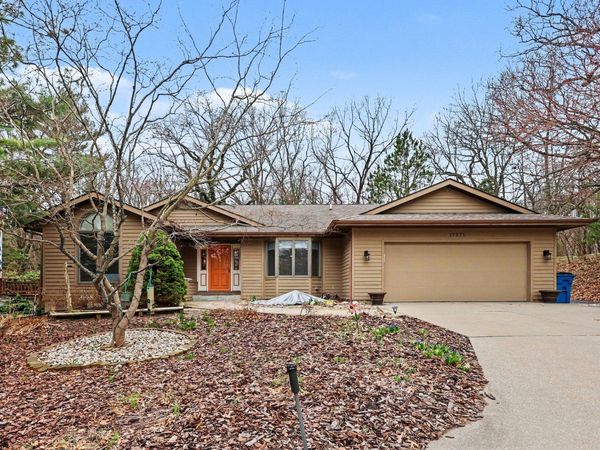 17871 N Fruitport Road, Spring Lake, MI 49456