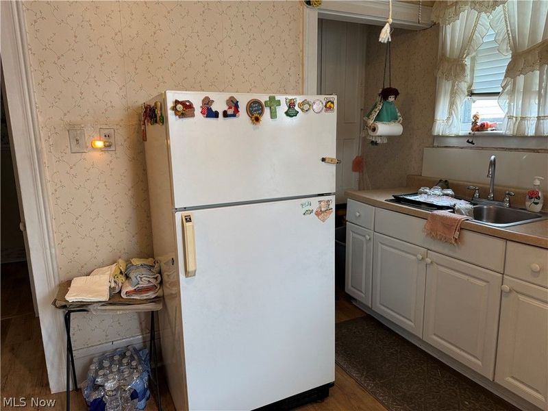 223 Crosby Street, Akron, OH 44303 Photo 12