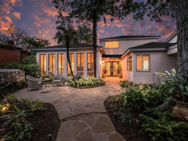 1807 Terminal Loop RD , McQueeney, TX 78123