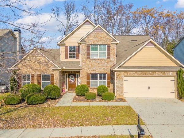 4050 Whitfield Oak Way , Auburn, GA 30011