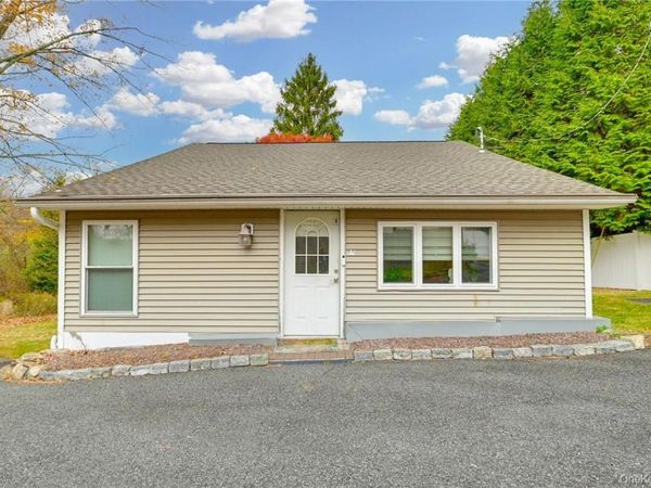 24 Baldwin Lane , Mahopac, NY 10541