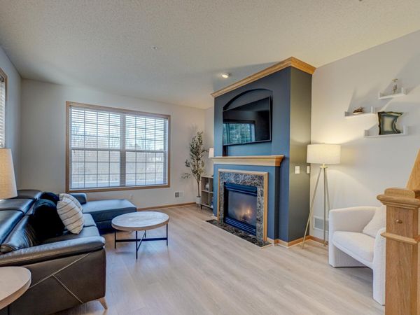 4470 Rosemary Way, Unit 2, Hugo, MN 55038