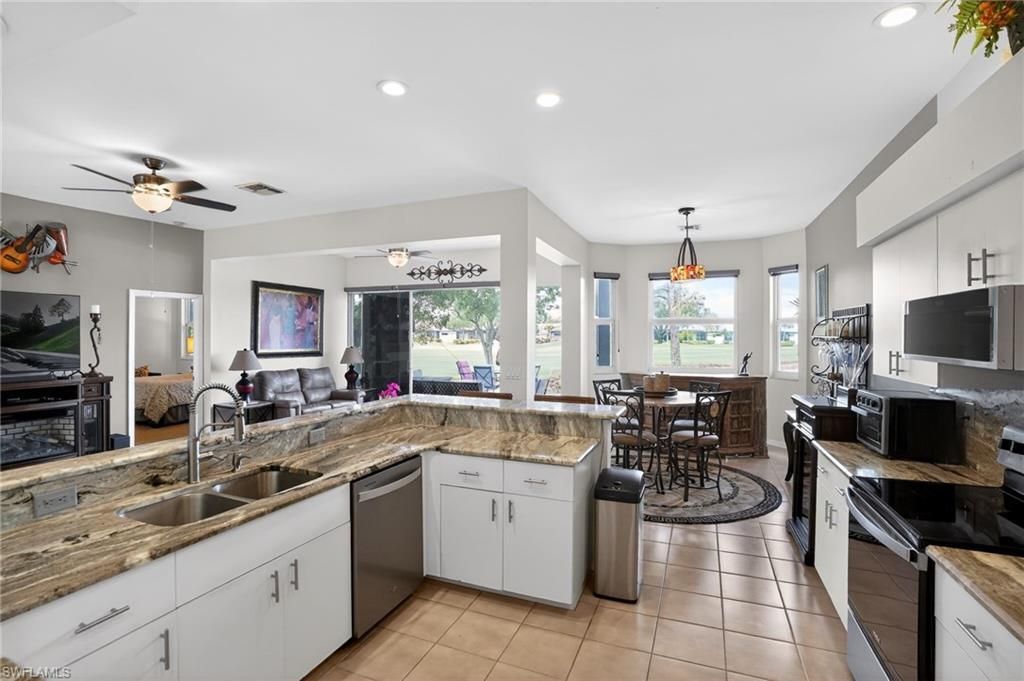 9131 Old Hickory Cir, Fort Myers, FL 33912 Photo