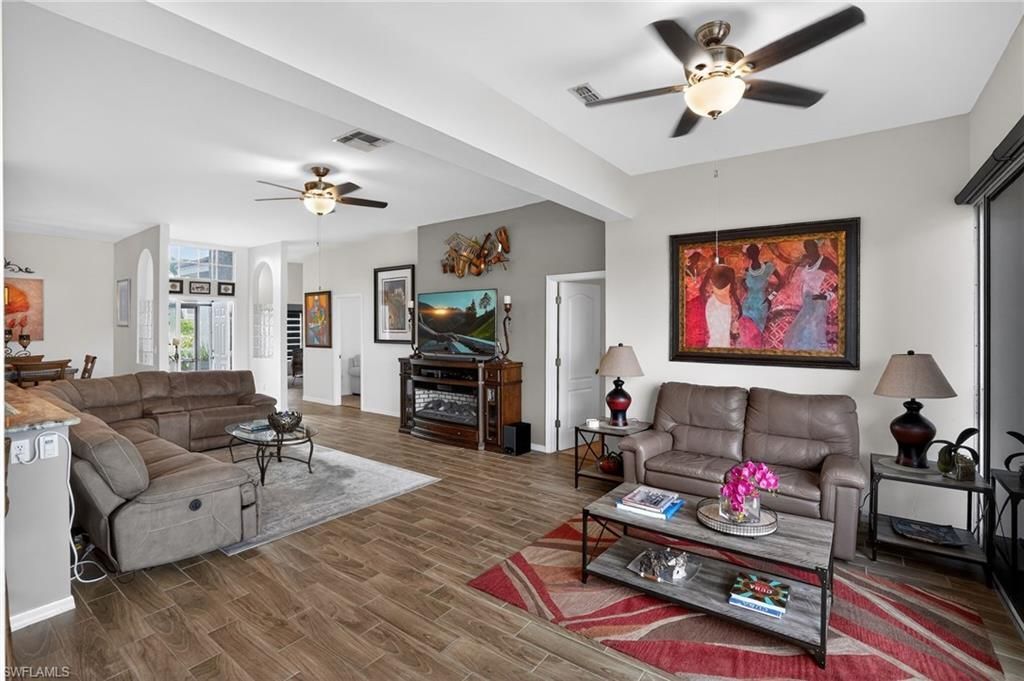 9131 Old Hickory Cir, Fort Myers, FL 33912 Photo