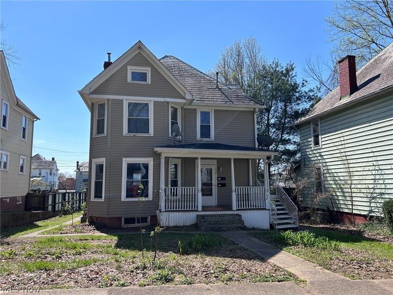 228-230 Oakwood Avenue, Marietta, OH 45750 Photo 1