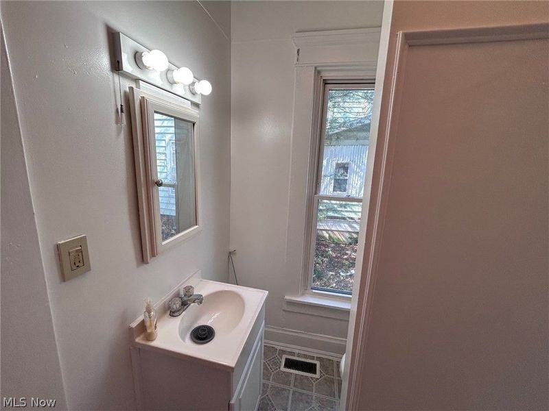 228-230 Oakwood Avenue, Marietta, OH 45750 Photo 26