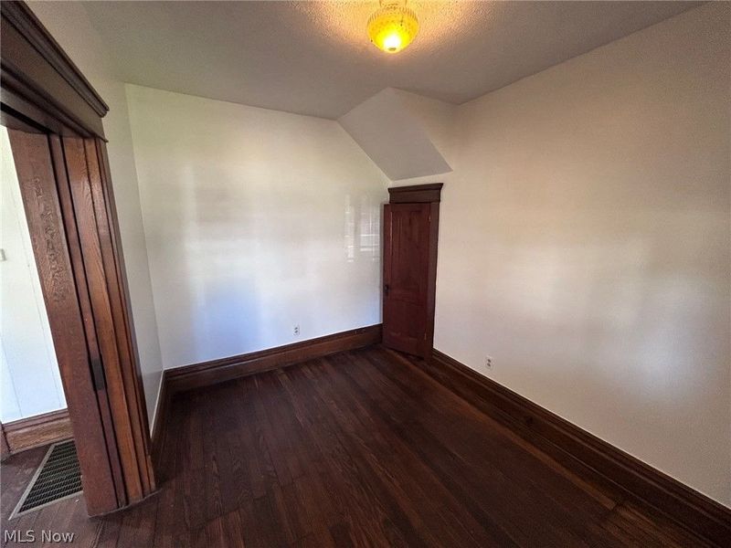 228-230 Oakwood Avenue, Marietta, OH 45750 Photo 8