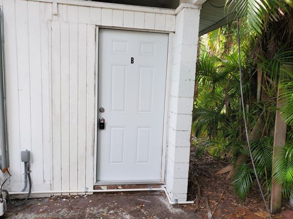 819 W Las Olas Boulevard, Unit Rear B, Fort Lauderdale, FL 33301