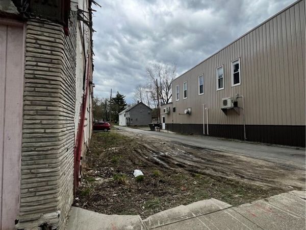 116 S Main Street, Elmira, NY 14904