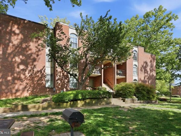 3310 WOODBURN VILLAGE DRIVE, Unit 14, ANNANDALE, VA 22003