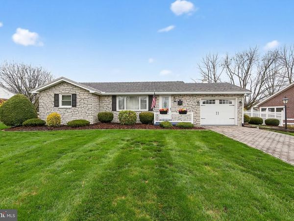 433 WASHINGTON STREET, EAST GREENVILLE, PA 18041