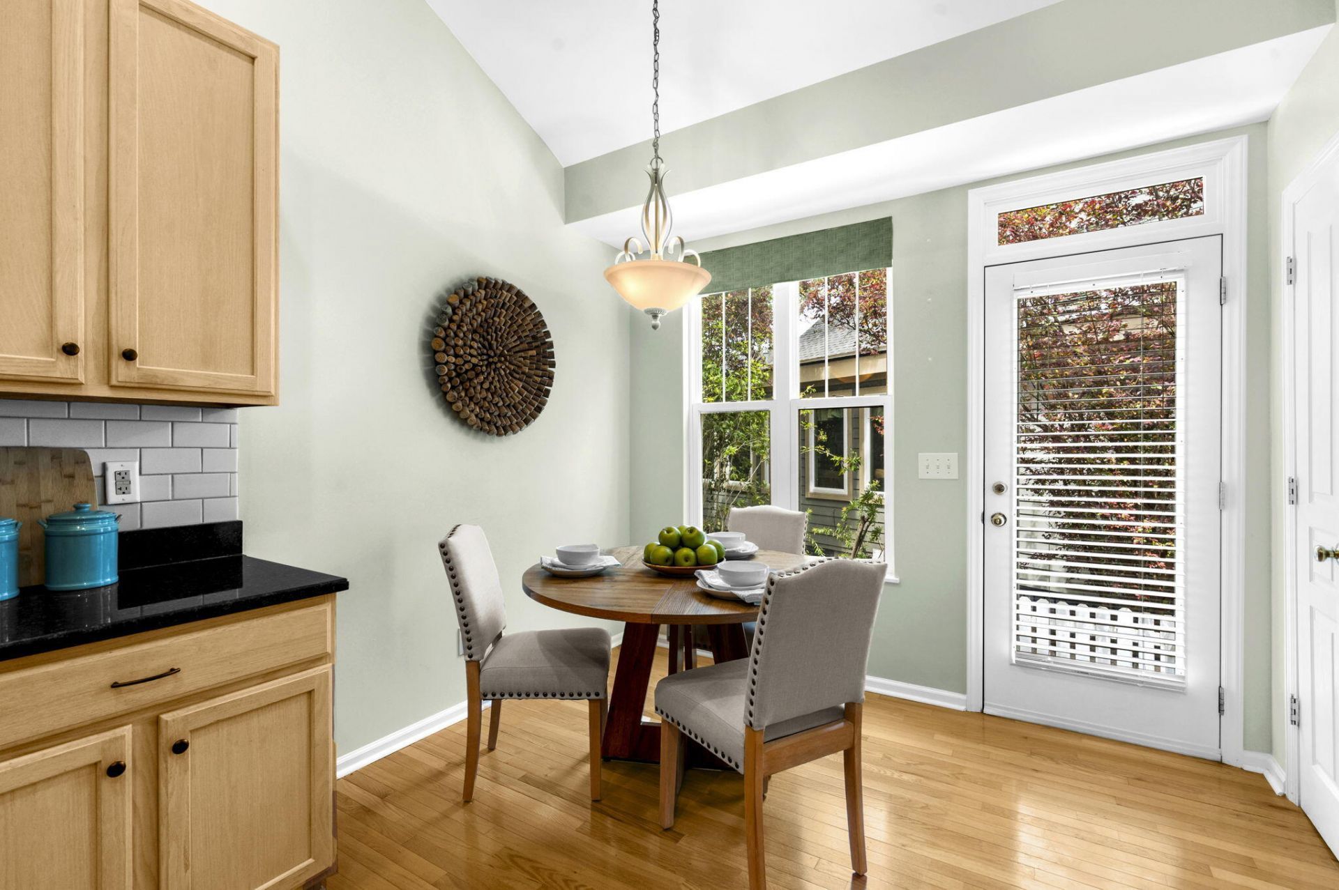 182 Cartright Street Photo 25