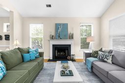 182 Cartright Street photo 4