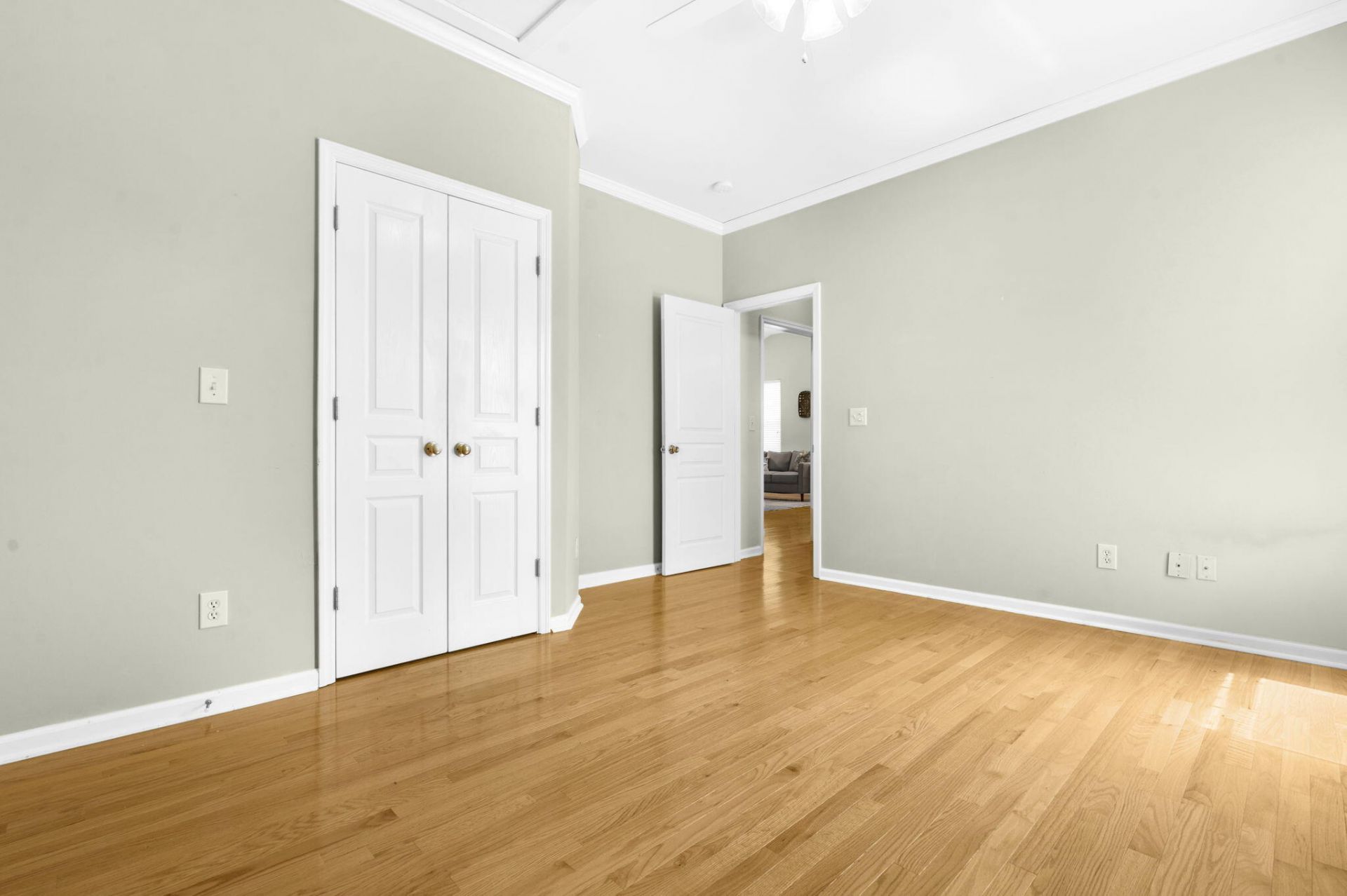 182 Cartright Street Photo 34